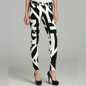 J BRAND - super skinny mid rise jeans - 32